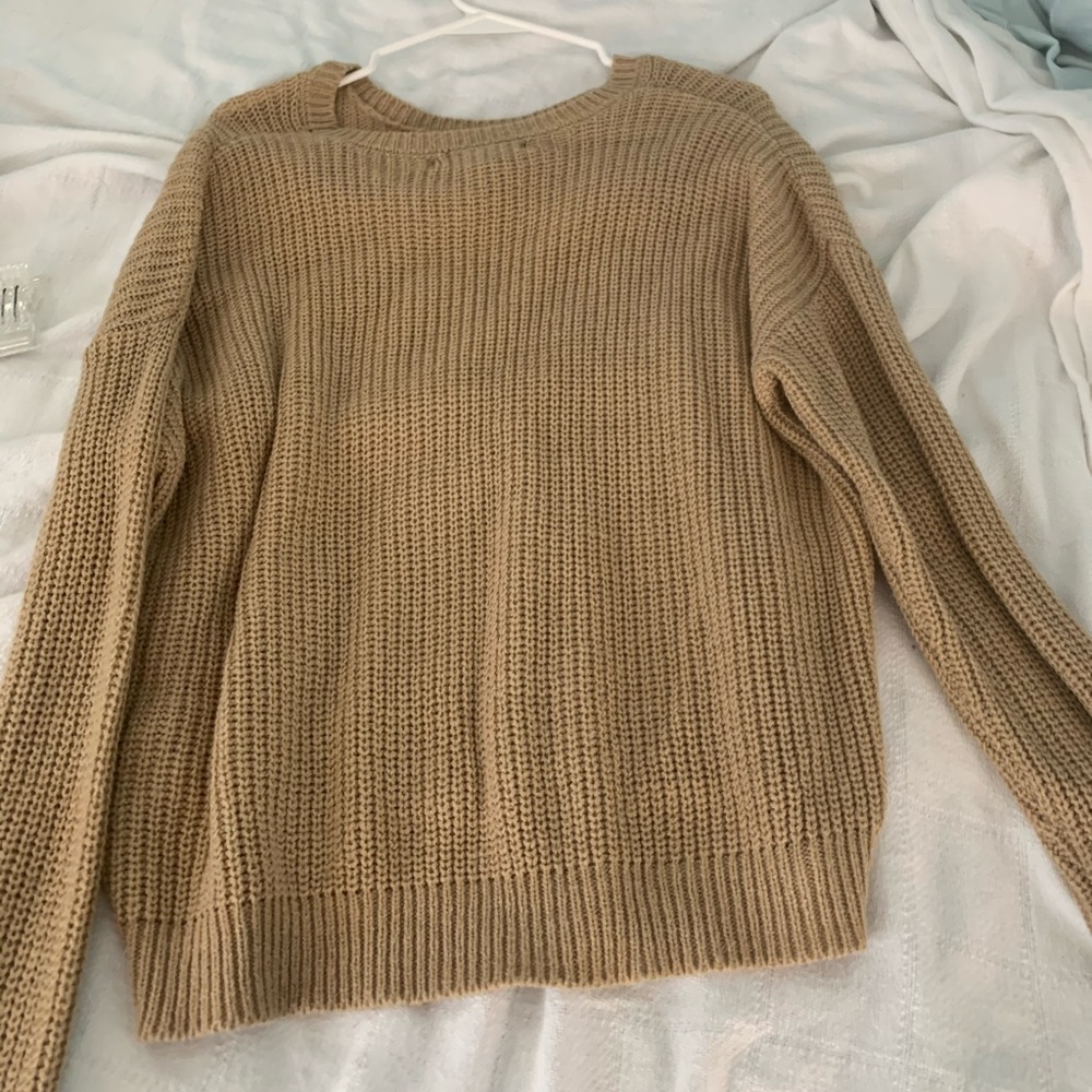 Loose sweater